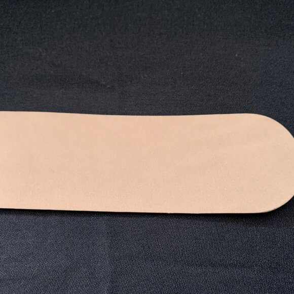 Chanel Black Calfskin Belt Silver CC Buckle (95/38) 2000 - Picture 8 of 14